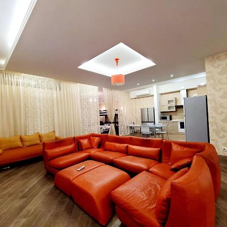Arcadia Apartments Odessa Esterno foto