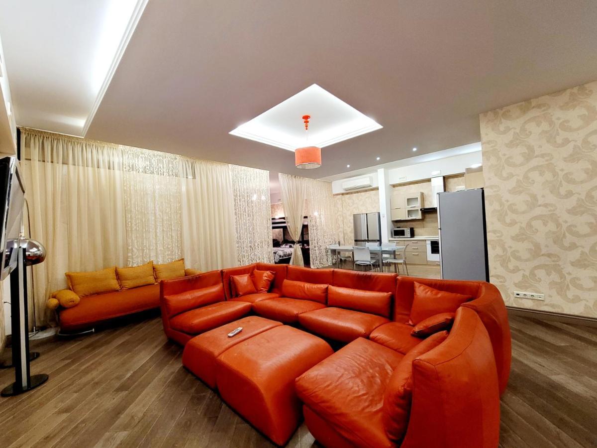 Arcadia Apartments Odessa Esterno foto